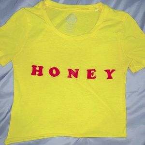 POOH BEAR INSPIRED “HONEY” SHIRT: SIZE S 🍯